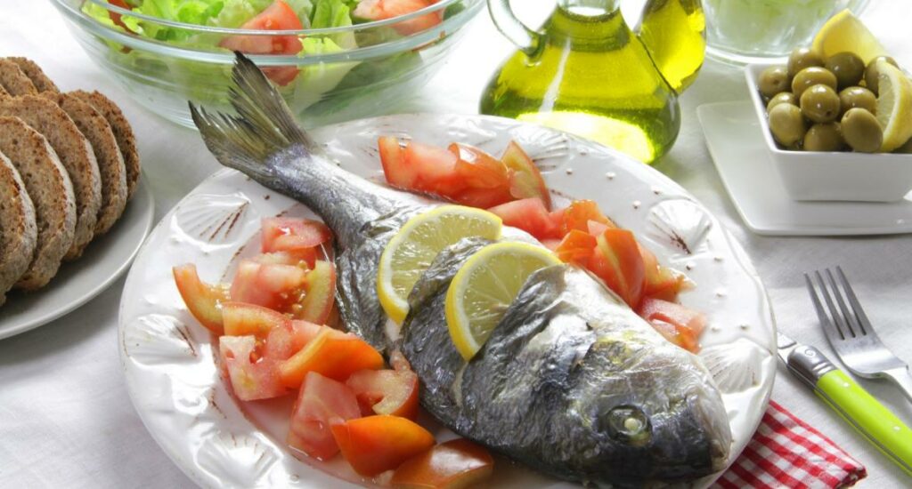 地中海ダイエット クレタ島ダイエット 興味 減量レシピ 健康上の利点